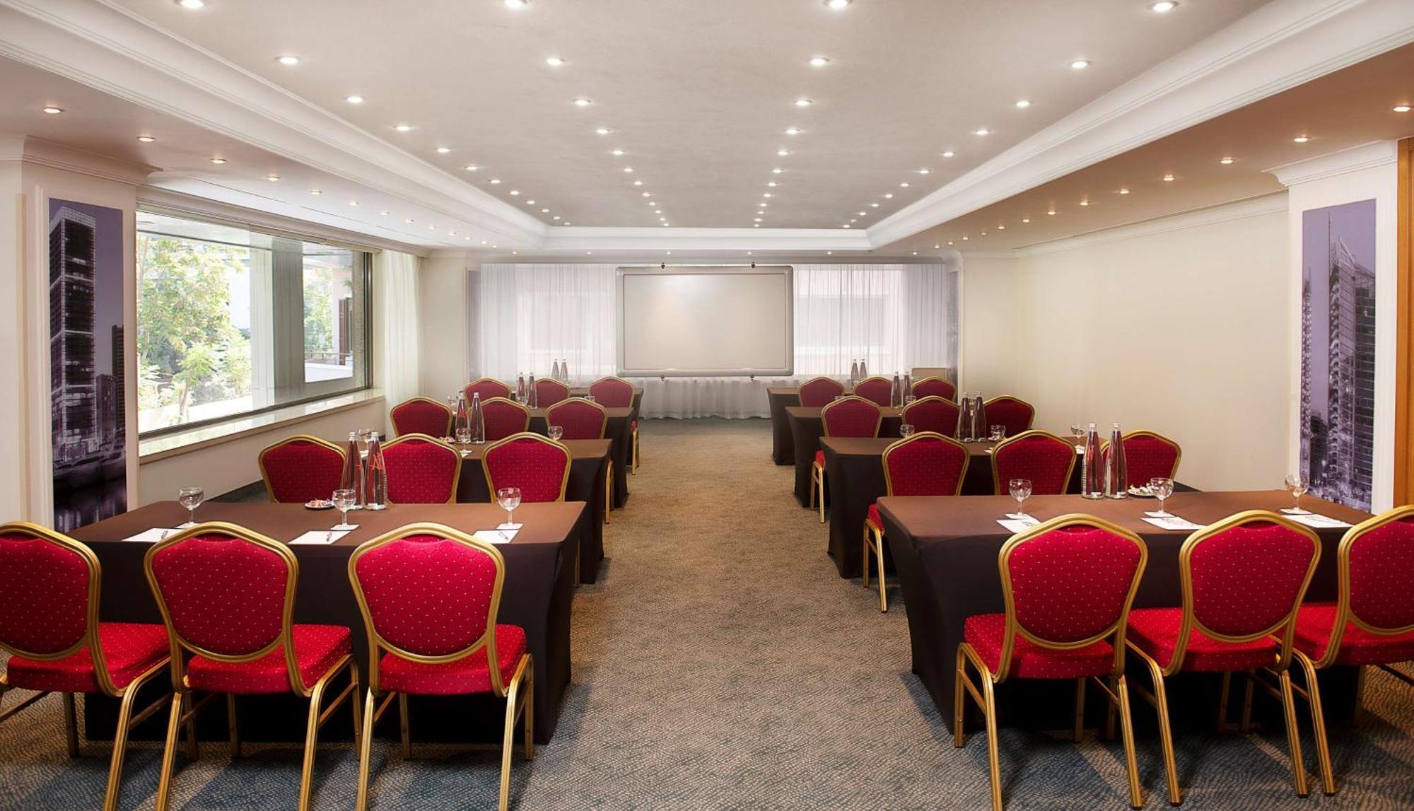 贝鲁特马丁内斯丽笙布鲁酒店 外观 照片 Meeting room